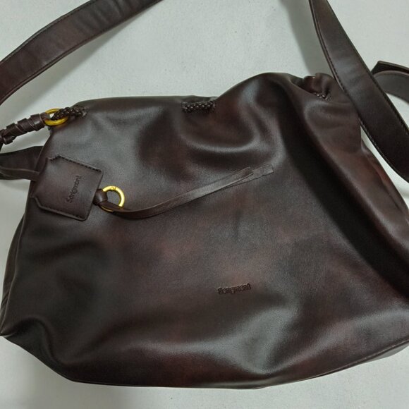 Songmont Small Gather Bag - Ebony - Picture 4 of 7